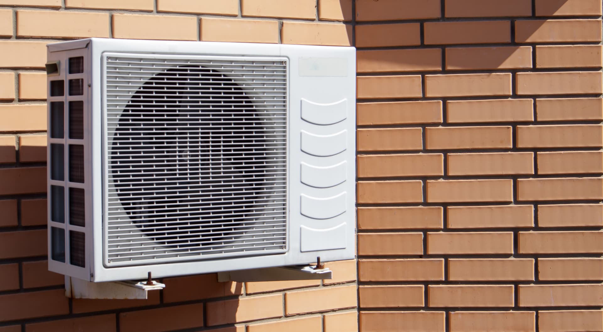 Blog post The Importance of Local HVAC Professionals: Why Choose HVAC Near Me? image