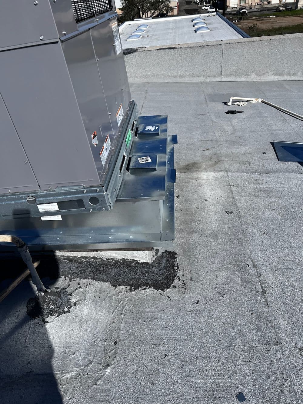 Gallery photos for Commercial Rooftop HVAC Package Unit Install in North County San Diego: Image #1