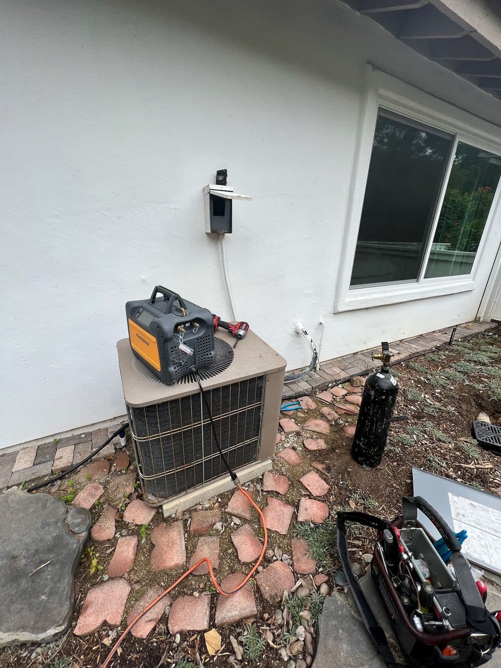 AC Condenser Preventative Maintenance in Bonsall CA image
