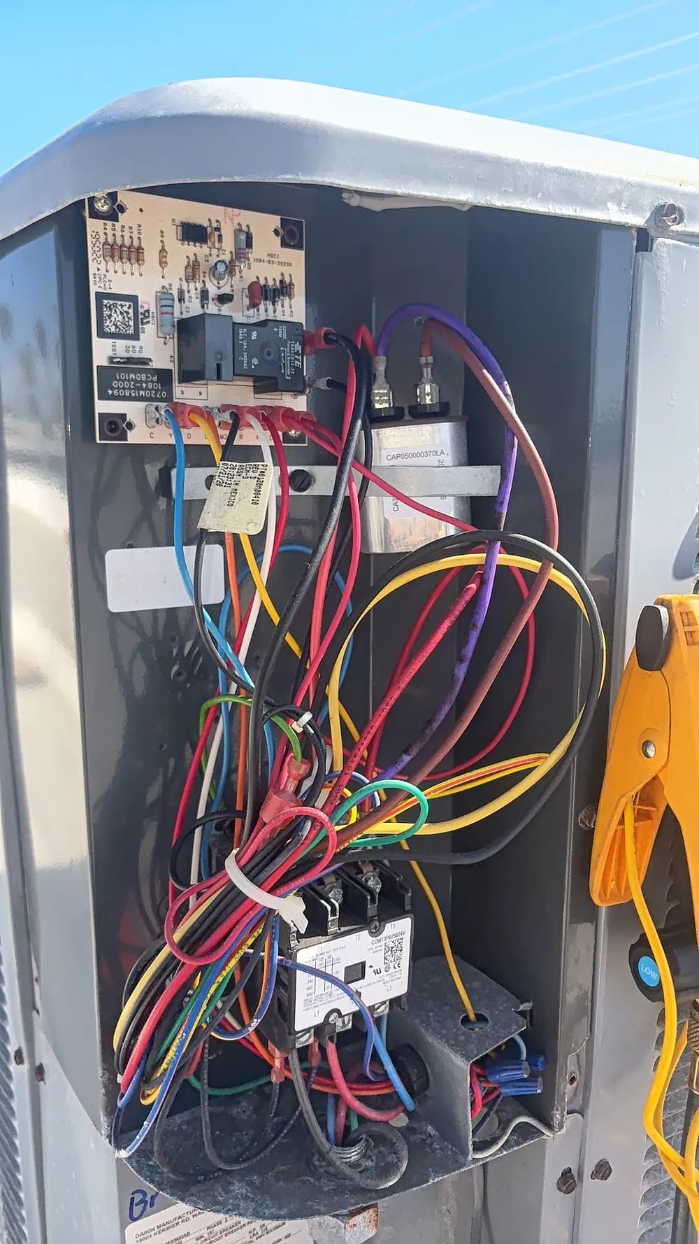 Gallery photos for Commercial Heat Pump PM and ECM Blower Motor Replacement in Oceanside: Image #1
