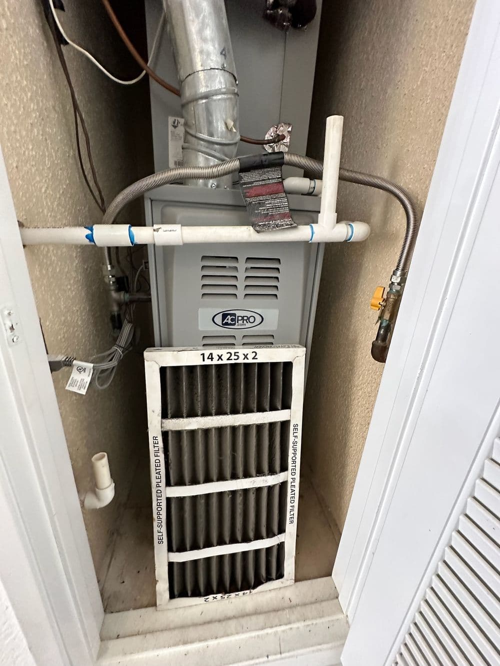 Dirty AC Filter Found During San Diego HVAC Service Call image