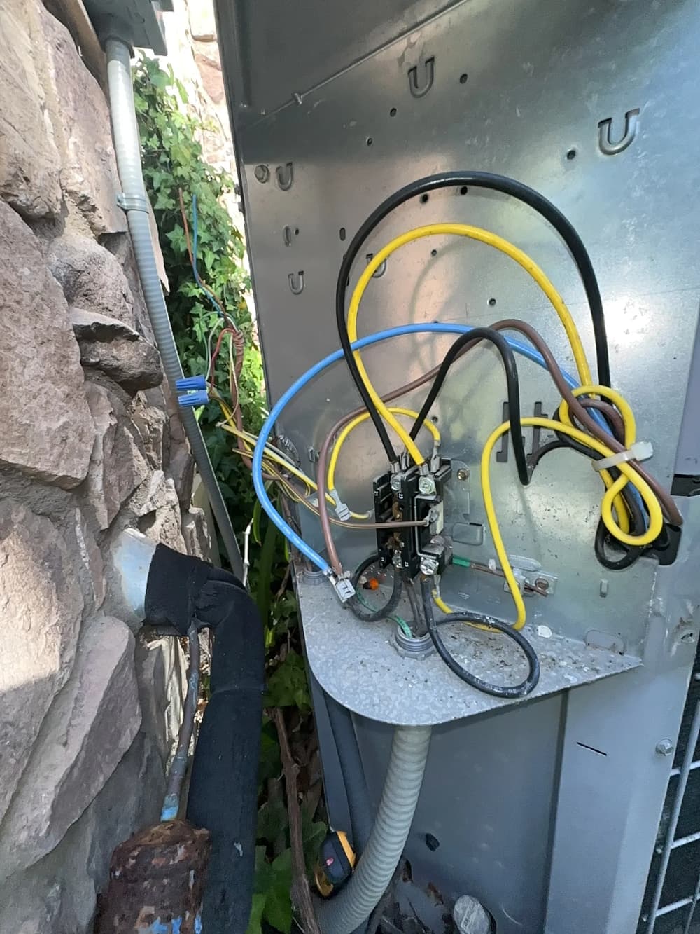 Gallery photos for AC Capacitor Replacement Hard Start and Refrigerant Recharge in Carlsbad: Image #2